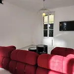 Villa Maison Face A L'abbaye D'hautvillers - 2 Bedrooms 2 Bathrooms, Parking *