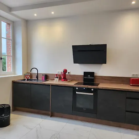 Vila Maison Face A L'abbaye D'hautvillers - 2 Bedrooms 2 Bathrooms, Parking *