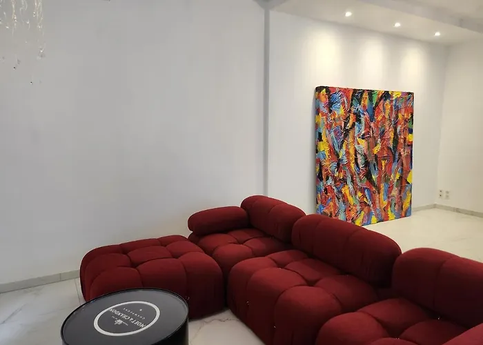 Maison Face A L'abbaye D'hautvillers - 2 Bedrooms 2 Bathrooms, Parking * Hautvillers